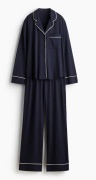 JESMARY - Xưởng May Sỉ Đồ Ngủ Lụa & Gia Công Pyjama Theo Yêu Cầu JESMARY: Bí Quyết Tối Ưu Hóa Chuỗi Cung Ứng Cho Doanh Nghiệp Thời Trang
